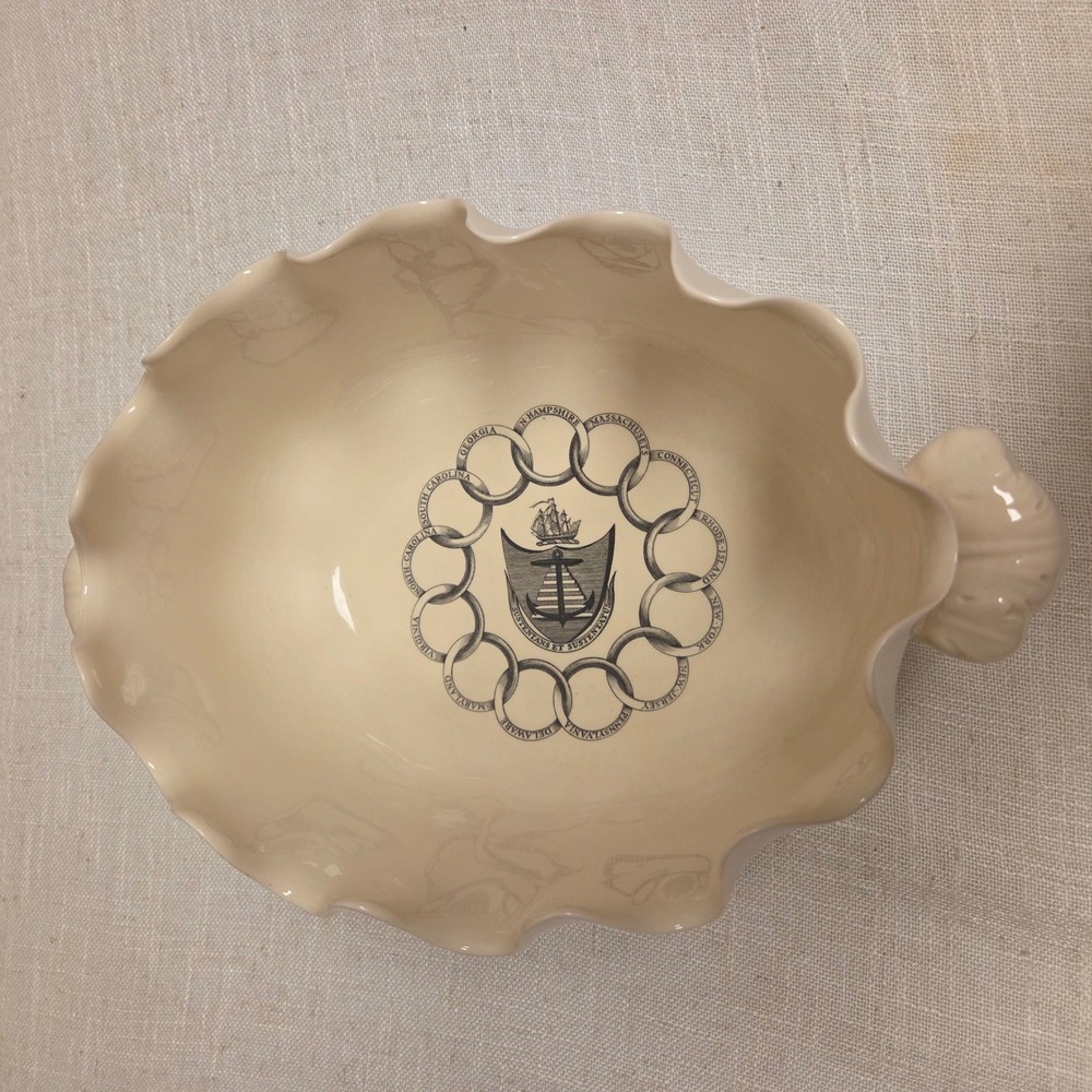 Wedgwood Club Monteith Bowl 1st Edition 1953 Original 13 colonies. REPLICA - Picture 5 of 6